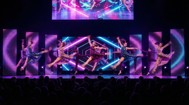 大奶上葡京表演视频